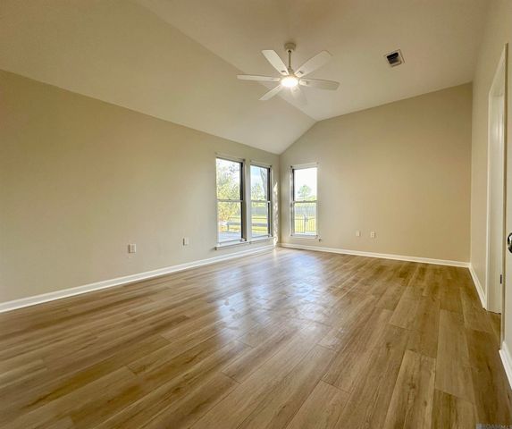 13432 S Fairview Ave, Baton Rouge, LA 70816