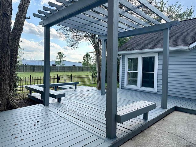 13432 S Fairview Ave, Baton Rouge, LA 70816