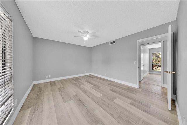 1500 N Congress Avenue C31, West Palm Beach, FL 33401