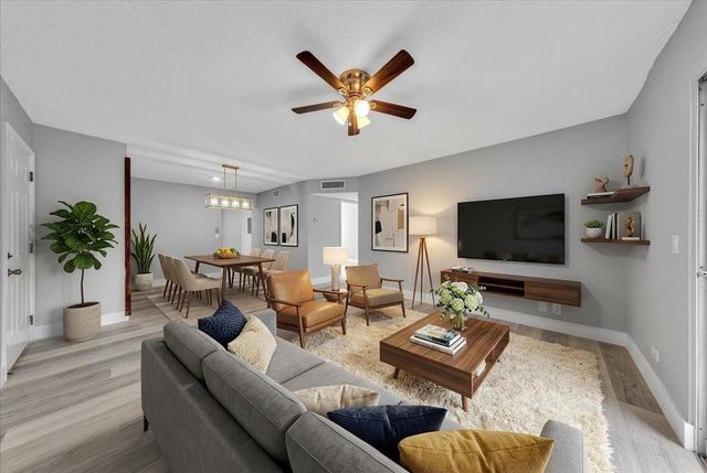 1500 N Congress Avenue C31, West Palm Beach, FL 33401