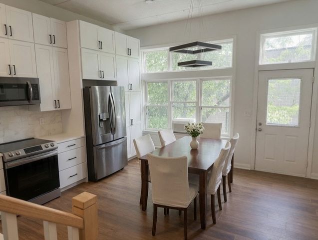 10 Ellingwood 62, Boston, MA 02120