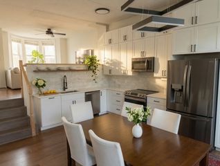 10 Ellingwood 62, Boston, MA 02120