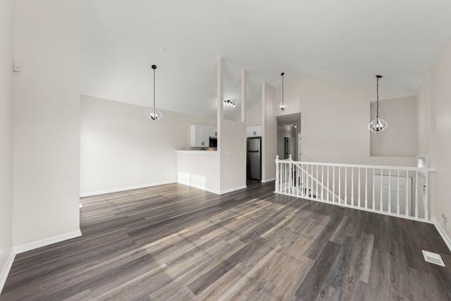 117 Enclave Circle A, Bolingbrook, IL 60440