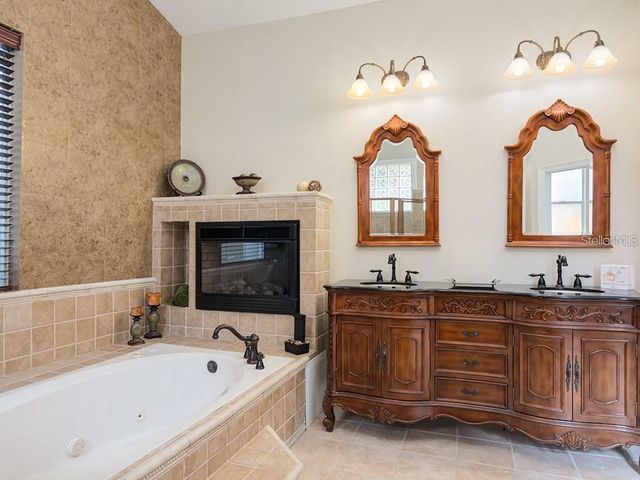 7407 PARK SPRINGS CIRCLE, Orlando, FL 32835