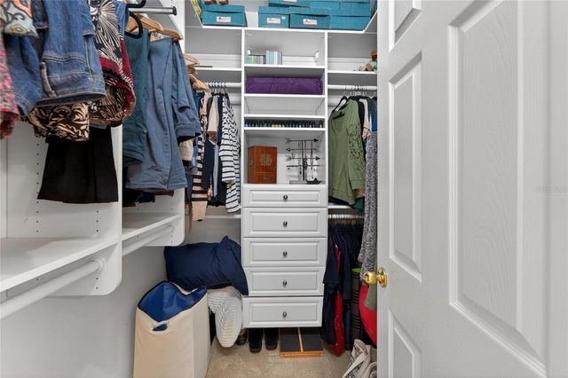 1609 HARVEST GROVE COURT, Valrico, FL 33596