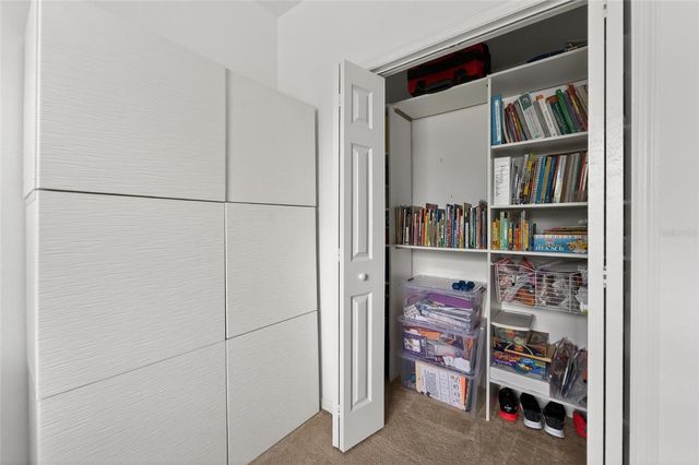 1609 HARVEST GROVE COURT, Valrico, FL 33596