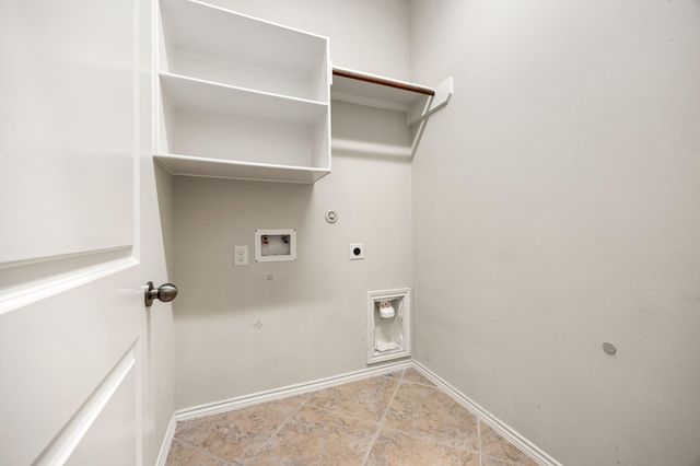 26323 Crystal Cove Lane, Richmond, TX 77406