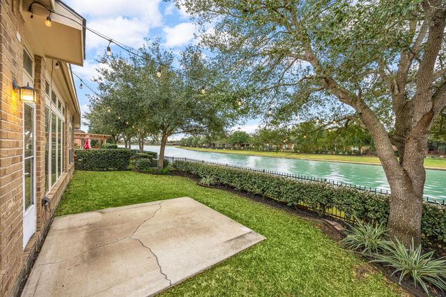 26323 Crystal Cove Lane, Richmond, TX 77406