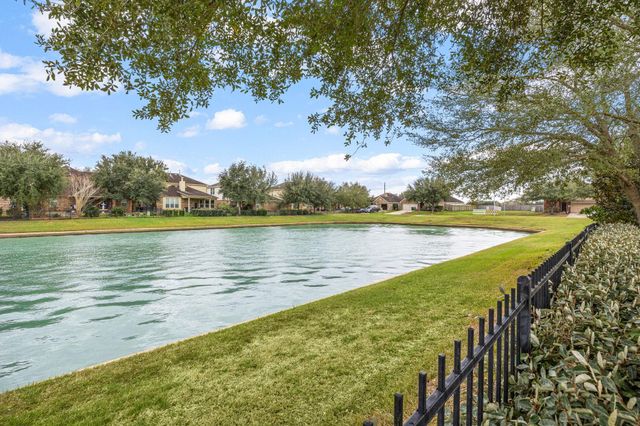 26323 Crystal Cove Lane, Richmond, TX 77406