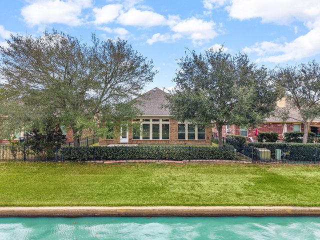 26323 Crystal Cove Lane, Richmond, TX 77406