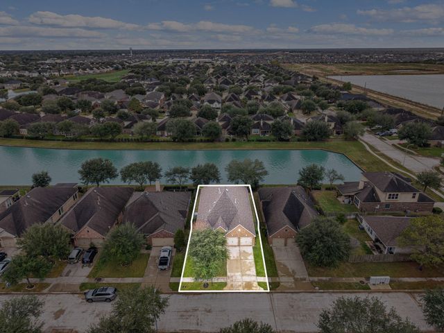 26323 Crystal Cove Lane, Richmond, TX 77406
