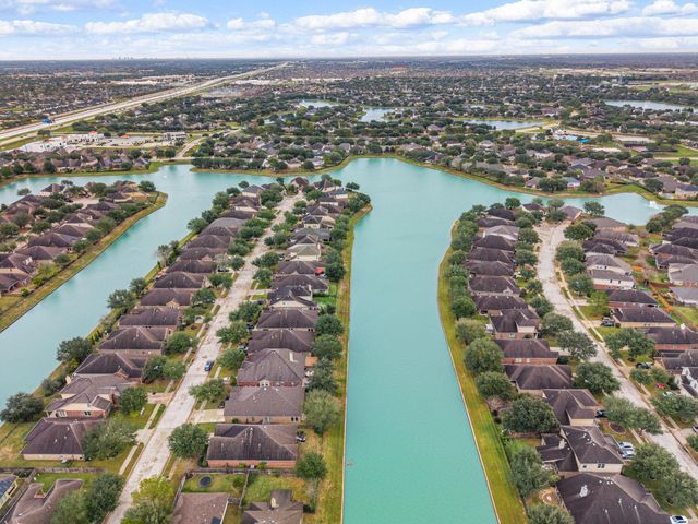 26323 Crystal Cove Lane, Richmond, TX 77406