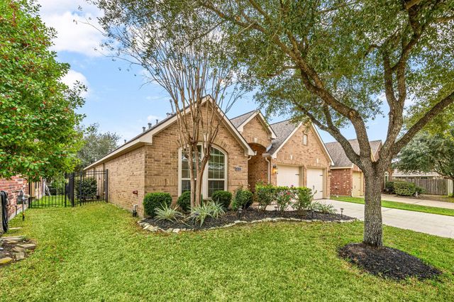 26323 Crystal Cove Lane, Richmond, TX 77406