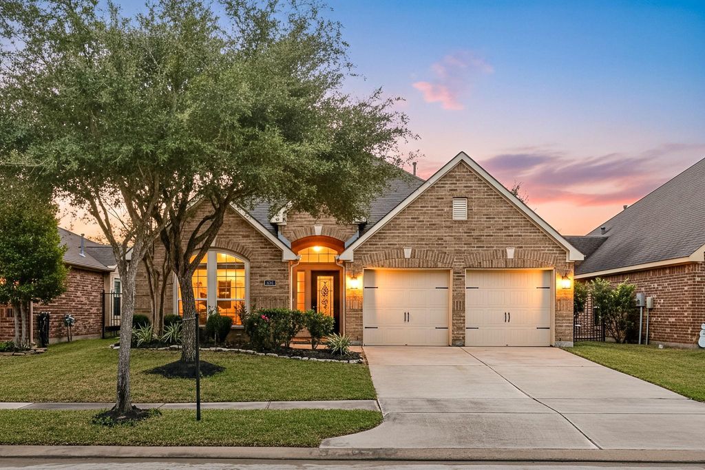 26323 Crystal Cove Lane, Richmond, TX 77406