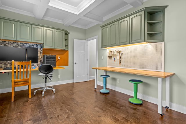 1125 Little Sorrel Rd, Hixson, TN 37343