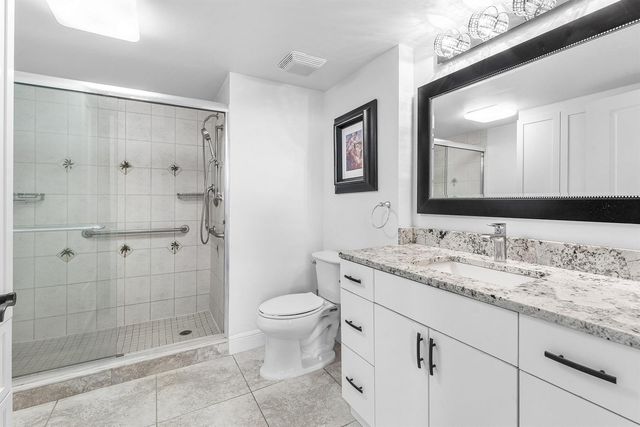 5480 N Ocean Drive A1c, Singer Island, FL 33404