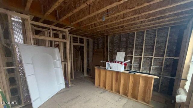 16 Broad Street, Waterford, NY 12188