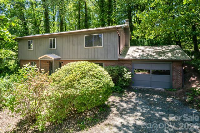 1 Beaverdam Knoll Road, Asheville, NC 28804