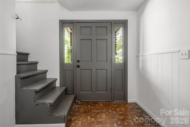 1 Beaverdam Knoll Road, Asheville, NC 28804
