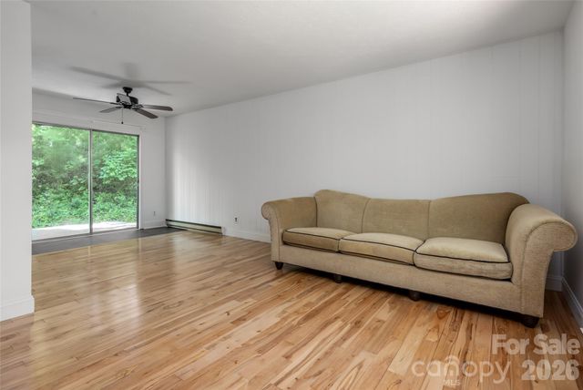 1 Beaverdam Knoll Road, Asheville, NC 28804