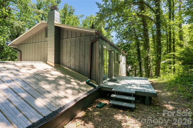 1 Beaverdam Knoll Road, Asheville, NC 28804