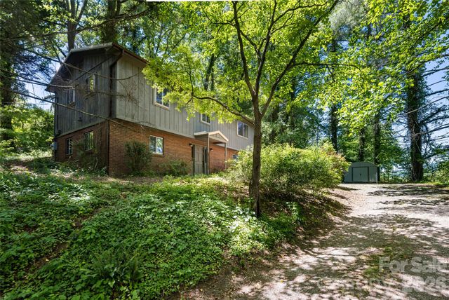 1 Beaverdam Knoll Road, Asheville, NC 28804