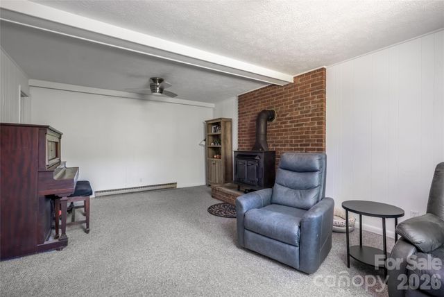 1 Beaverdam Knoll Road, Asheville, NC 28804