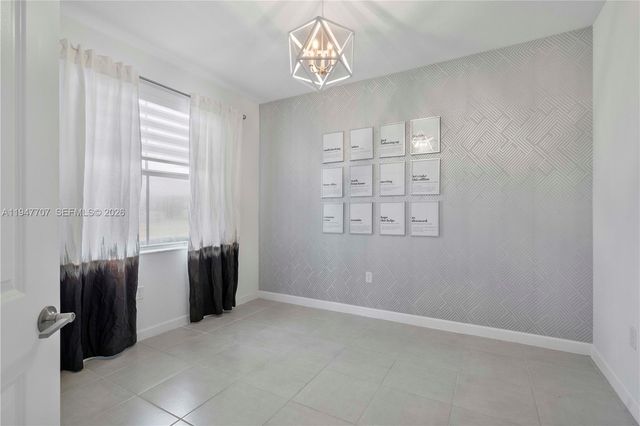 2751 SE 15th St, Homestead, FL 33035