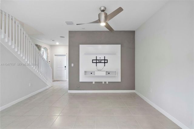 2751 SE 15th St, Homestead, FL 33035