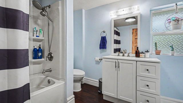 605 N Pleasant Street, Jackson, MI 49202