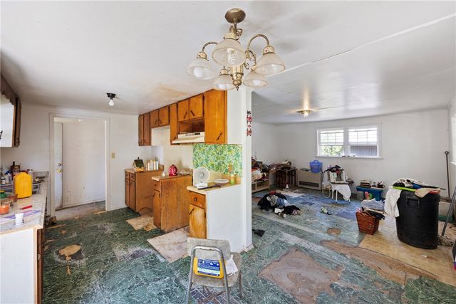 511 Eakins Road, Russellville, AR 72802