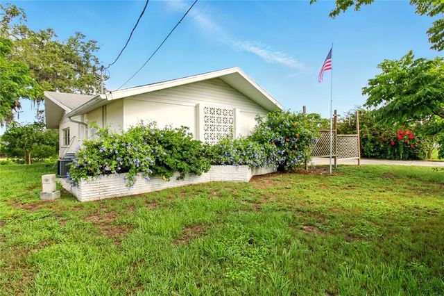 5728 COLONIAL DRIVE, New Port Richey, FL 34653