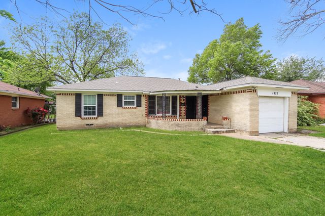 1823 Houghton Road, Dallas, TX 75217