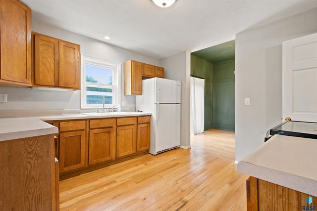 1101 Edgerly St Street, Larchwood, IA 51241