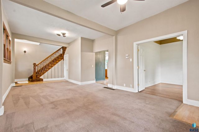 1101 Edgerly St Street, Larchwood, IA 51241