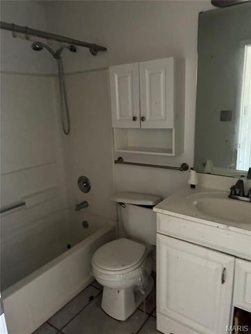 12922 High Crest Street, Black Jack, MO 63033