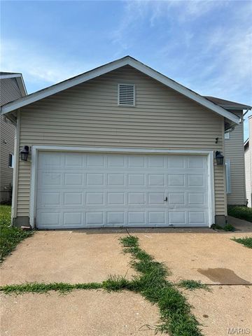 12922 High Crest Street, Black Jack, MO 63033