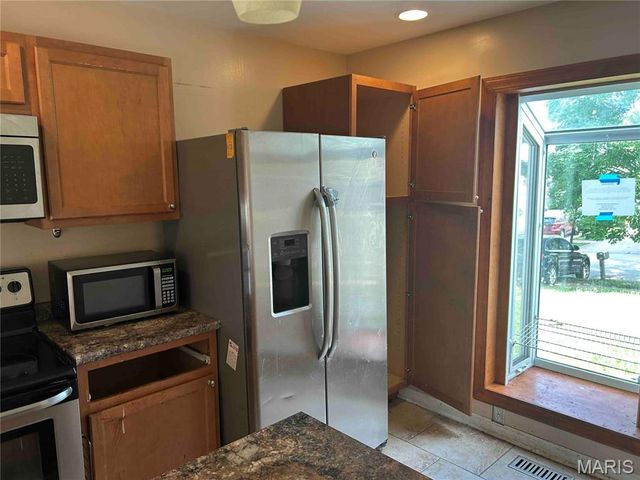 12922 High Crest Street, Black Jack, MO 63033