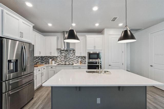6935 HIGGS ALLEY, Orlando, FL 32827