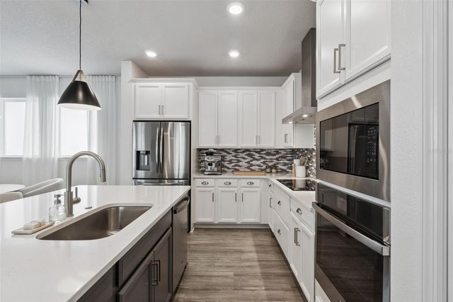 6935 HIGGS ALLEY, Orlando, FL 32827
