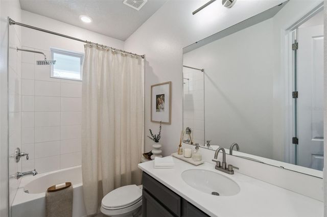 6935 HIGGS ALLEY, Orlando, FL 32827
