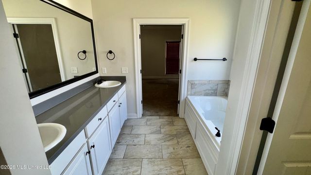 160 Western Ridge, Canton, MS 39046