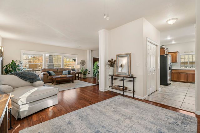 2566 NE Keats Drive, Bend, OR 97701