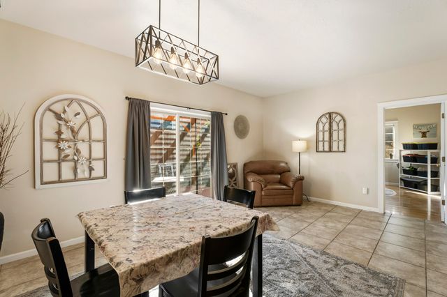 2566 NE Keats Drive, Bend, OR 97701