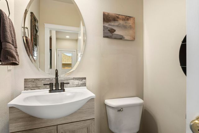 2566 NE Keats Drive, Bend, OR 97701