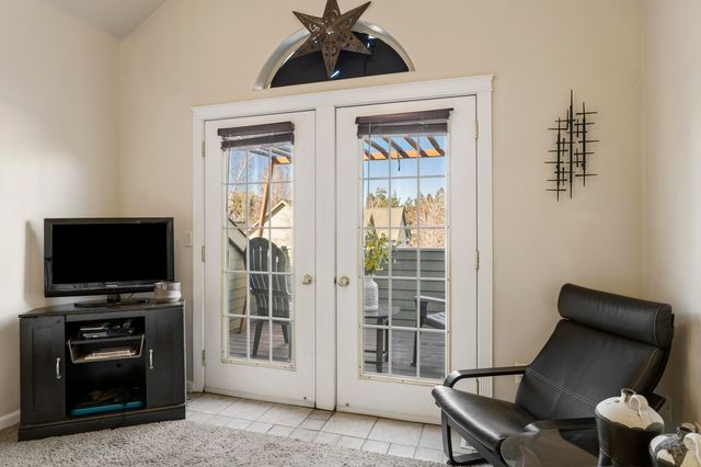 2566 NE Keats Drive, Bend, OR 97701