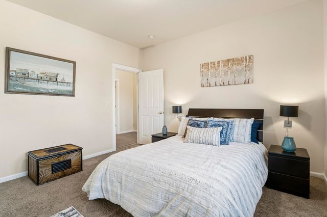 2566 NE Keats Drive, Bend, OR 97701