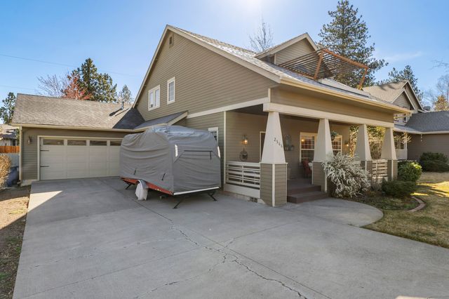 2566 NE Keats Drive, Bend, OR 97701