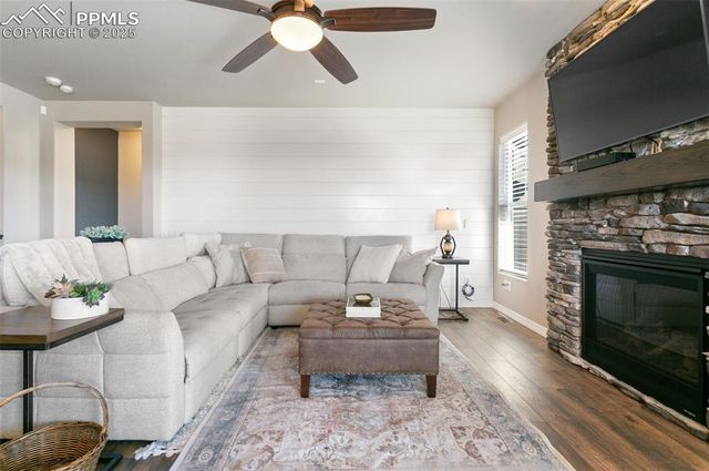 10409 Crystal Lake Court, Colorado Springs, CO 80924