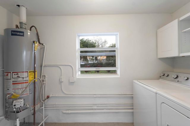2940 NE 18th Street, Pompano Beach, FL 33062